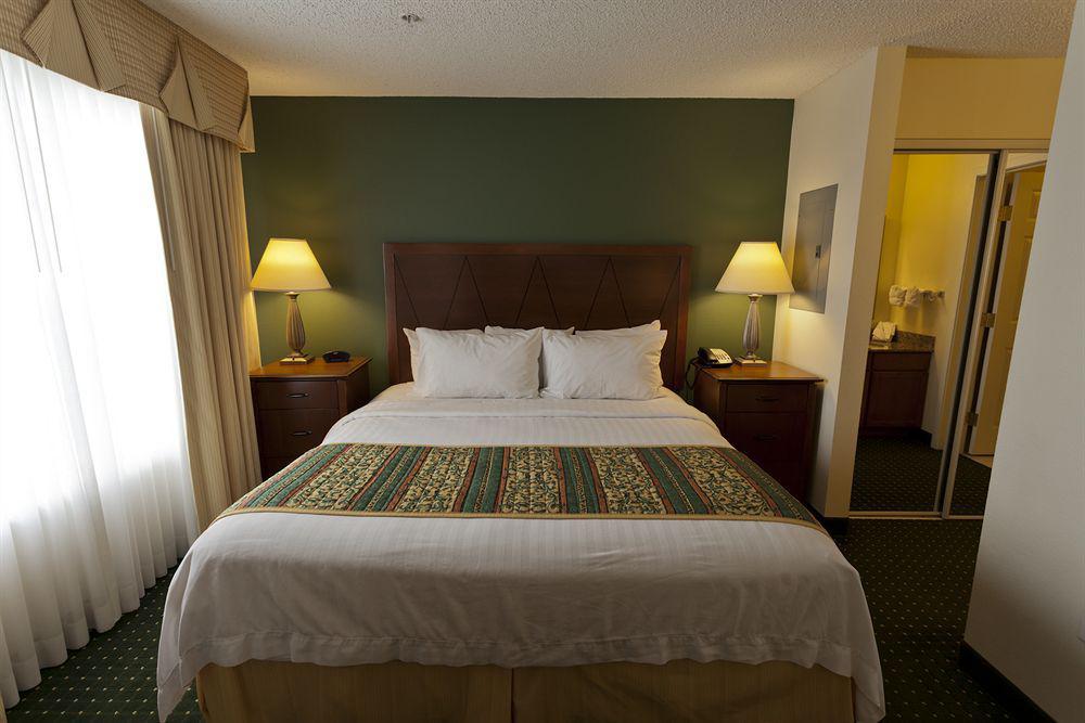 Residence Inn By Marriott Denver Airport At Gateway Park Aurora Exterior foto